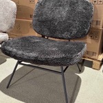 Fauteuil, zwart stof, zwart metalen onderstel